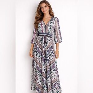 Jaase White and Blue V-Neck Sundress 3/4 Sleeve